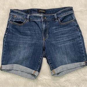 Talbots Flawless 5 pocket Boyfriend Shorts